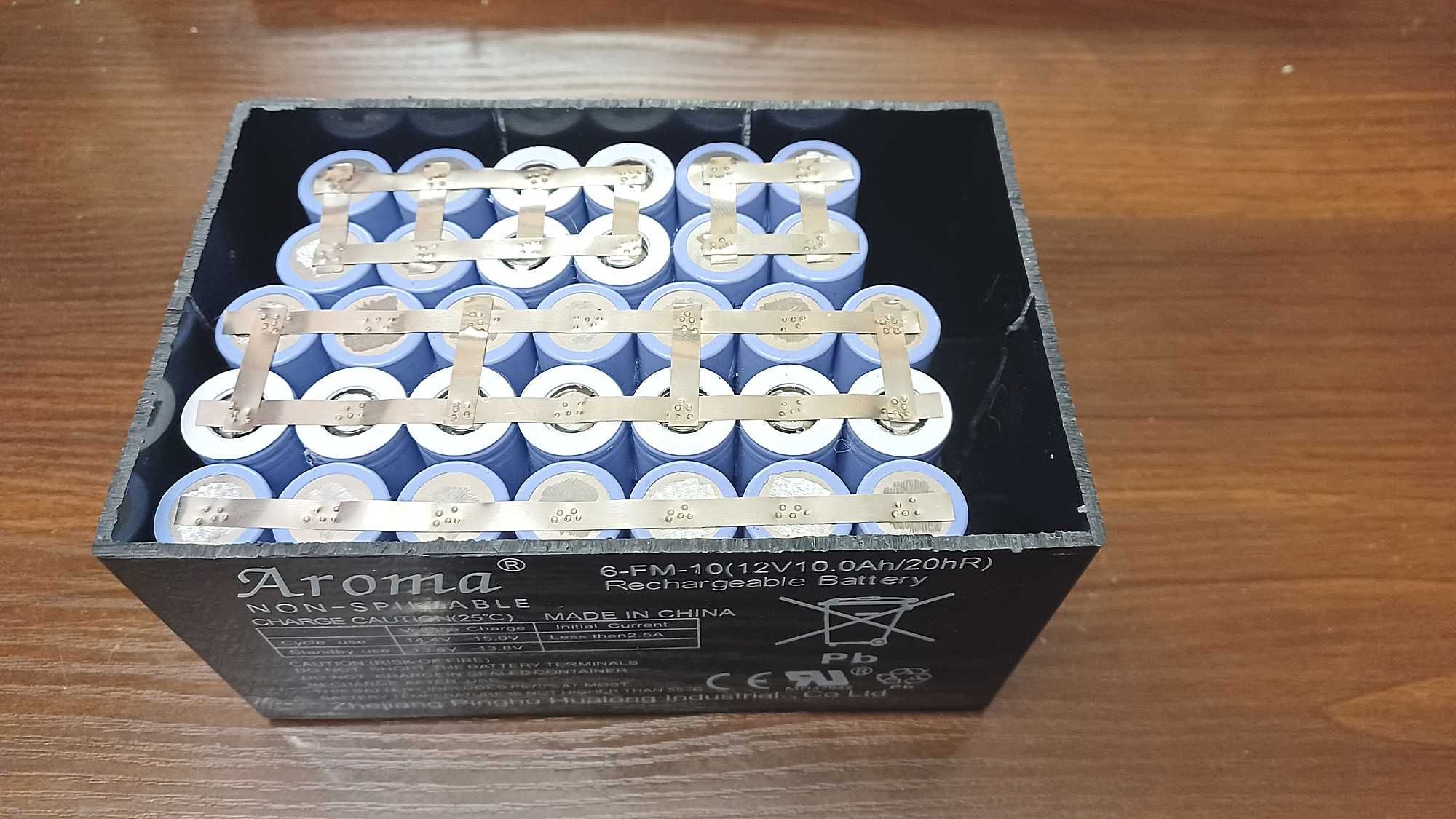 Akumulator 12V 32Ah 350Wh 18650 Li-ion 3s11p USB 3,2A + wskaźnik naład