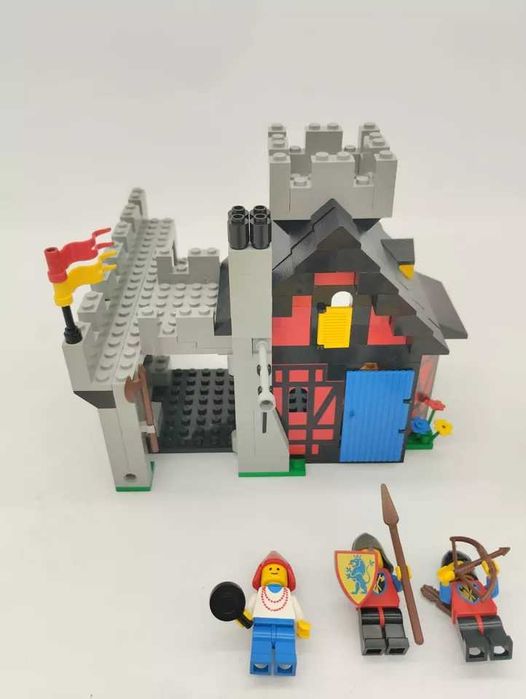 lego 6067 Castle: Guarded Inn,karczma komplet 100%