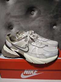 Nike V2K Run, оригінал!!! Aрт: FD0736 103
