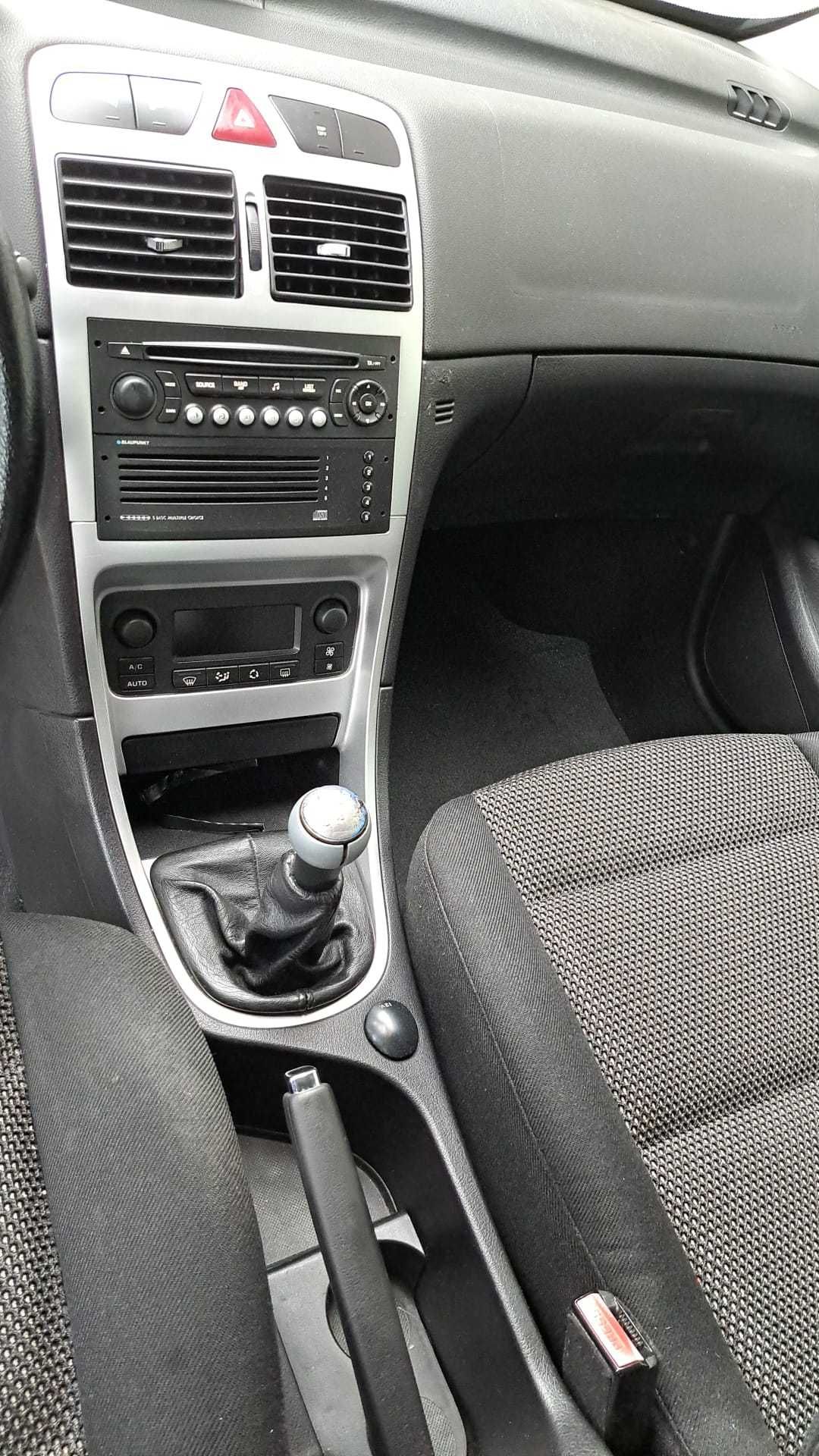 Peugeot 307 SW 3E 1.6 HDi 110 Diesel 109 cv / 80 kW 2007 9HY (DV6TED4)