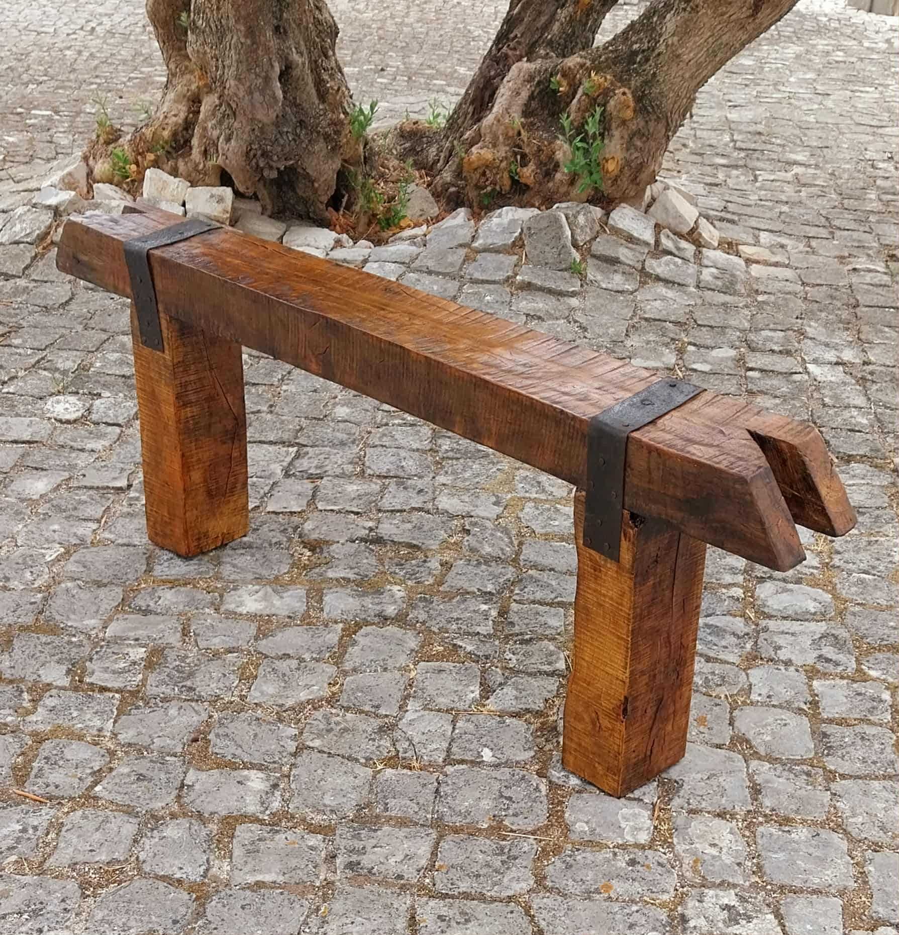 Banco de Apoio em antiga Casa de Campo. Arte Popular. RESTAURADO!