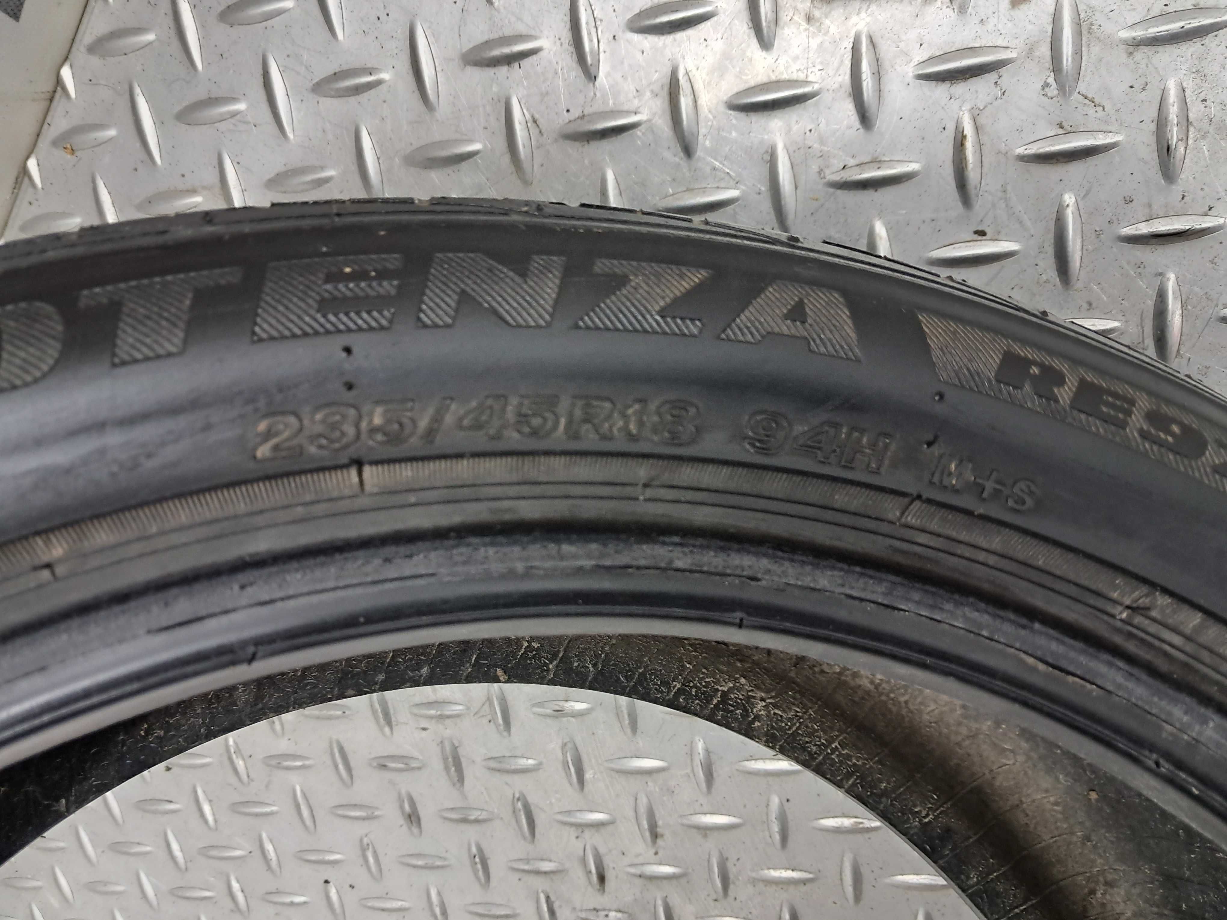 Поштучно Bridgestone Potenza R18 235/45 2017 4 мм лето