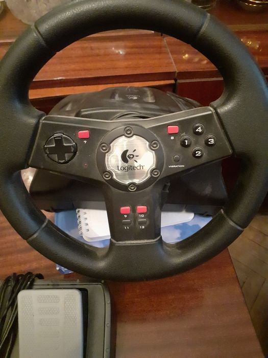 Руль и педали игровые