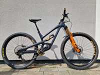 YT Capra CF Pro Race carbon M