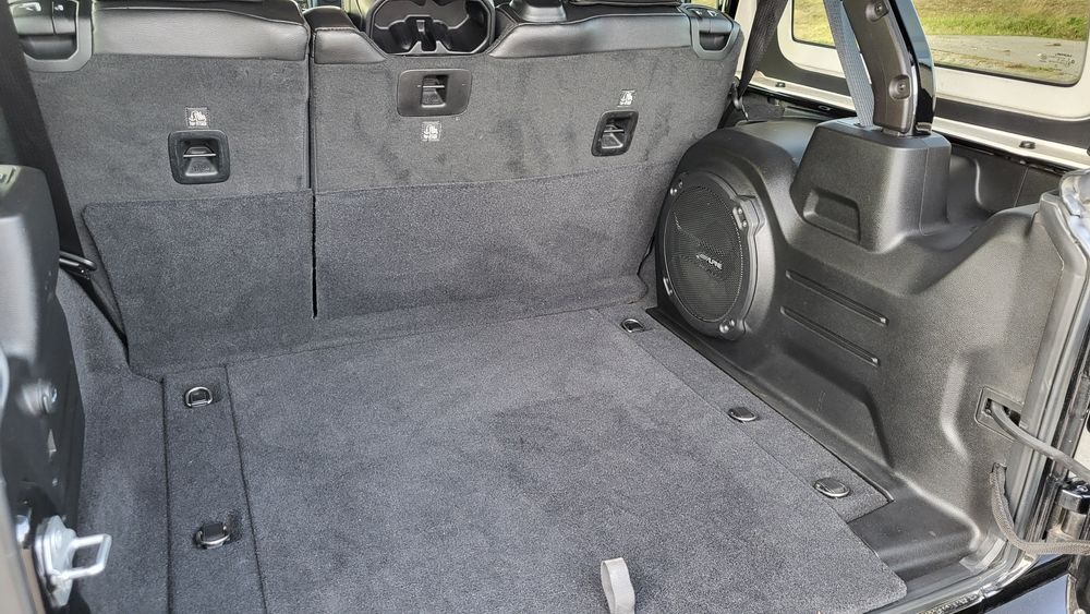 Jeep wrangler jl 3.6 SAHARA 2019rok