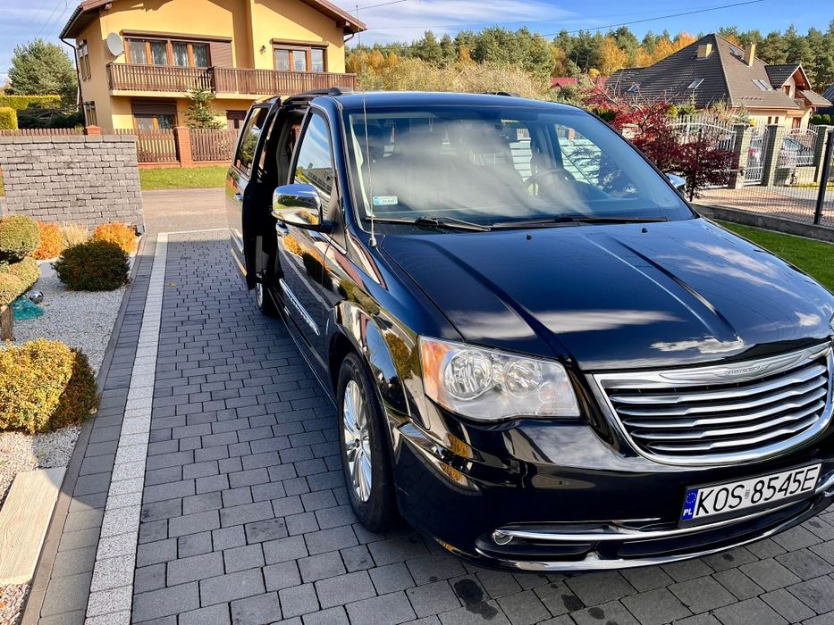 Town & Country Touring L LPG hak 2015