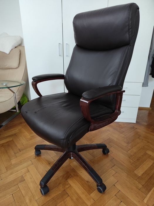 Fotel biurowy, krzesło obrotowe