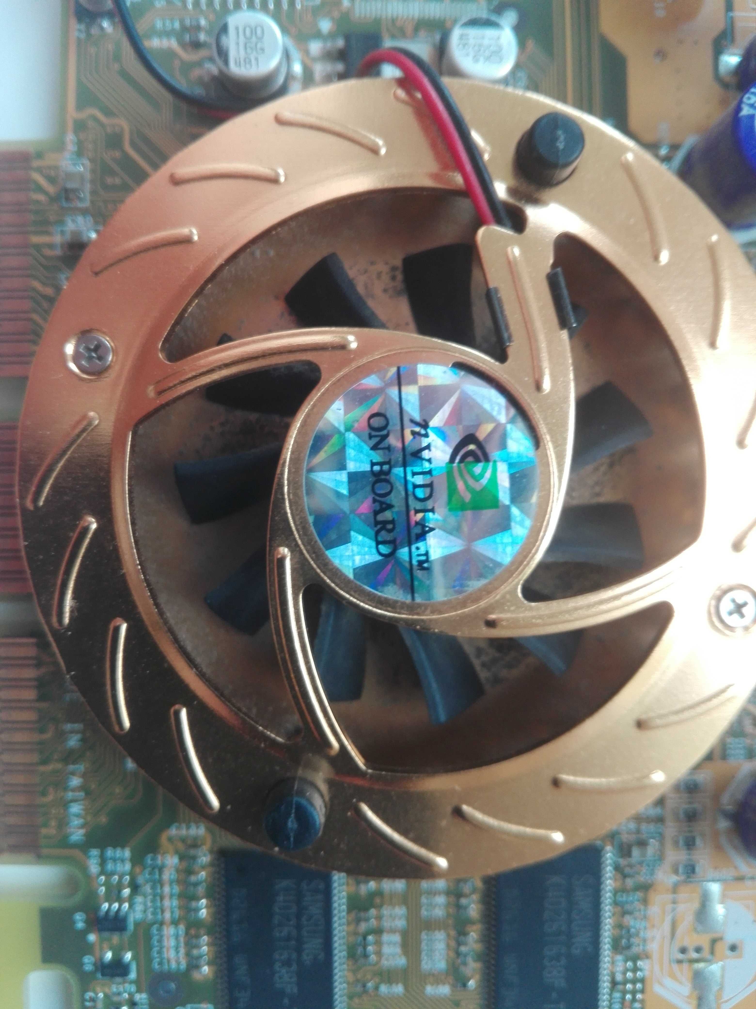 Karta graficzna Nividia FX 5200