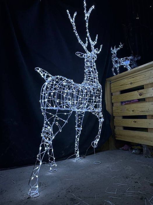 Акція. Олень новорічний. та інші фігури Сани Новогодние олени. Декор.