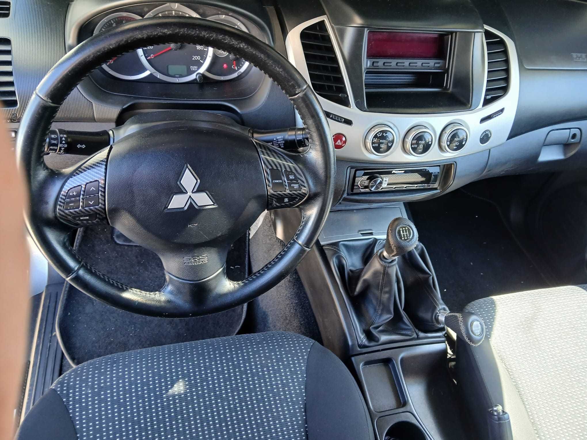 Mitsubishi Strakar 2.5 DI-D 4x4