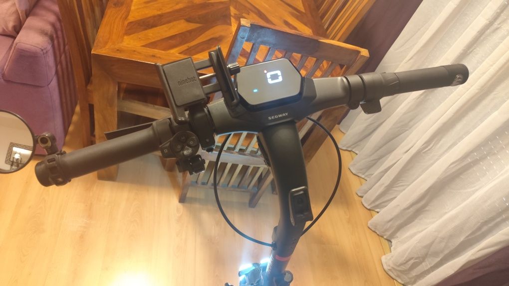 Trotinete Elétrica SEGWAY ZT3 Pro