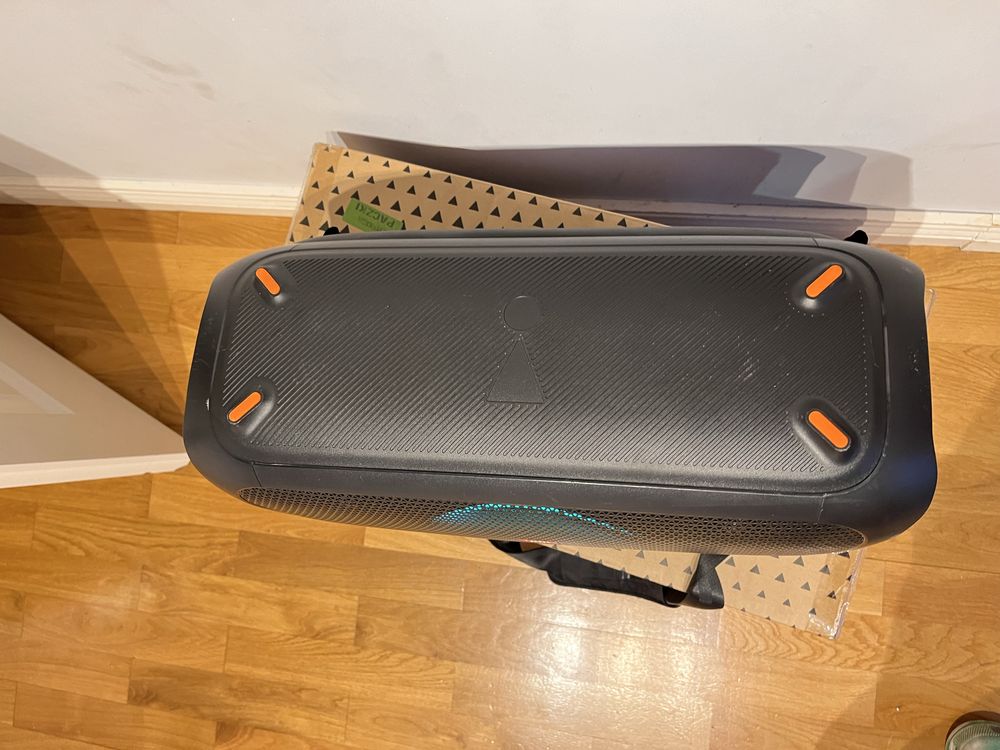 Jbl partybox on the go