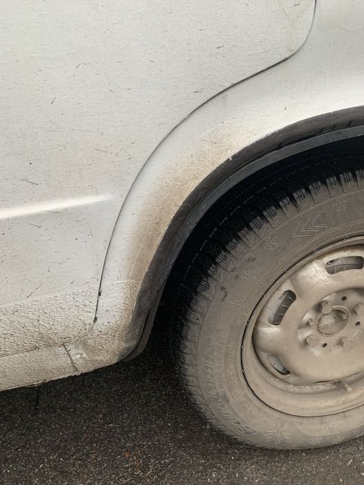 Автомобіль ВАЗ 2106