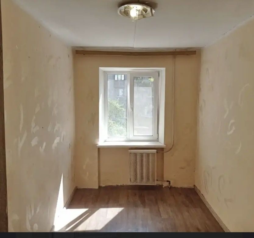 Продам 2 к квартиру пр.Б.Хмельницкого,Терра,12 квартал