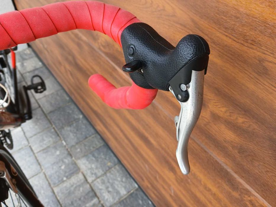 Rower szosowy Shockblaze Irony made in Italy nowy napęd alu campagnolo