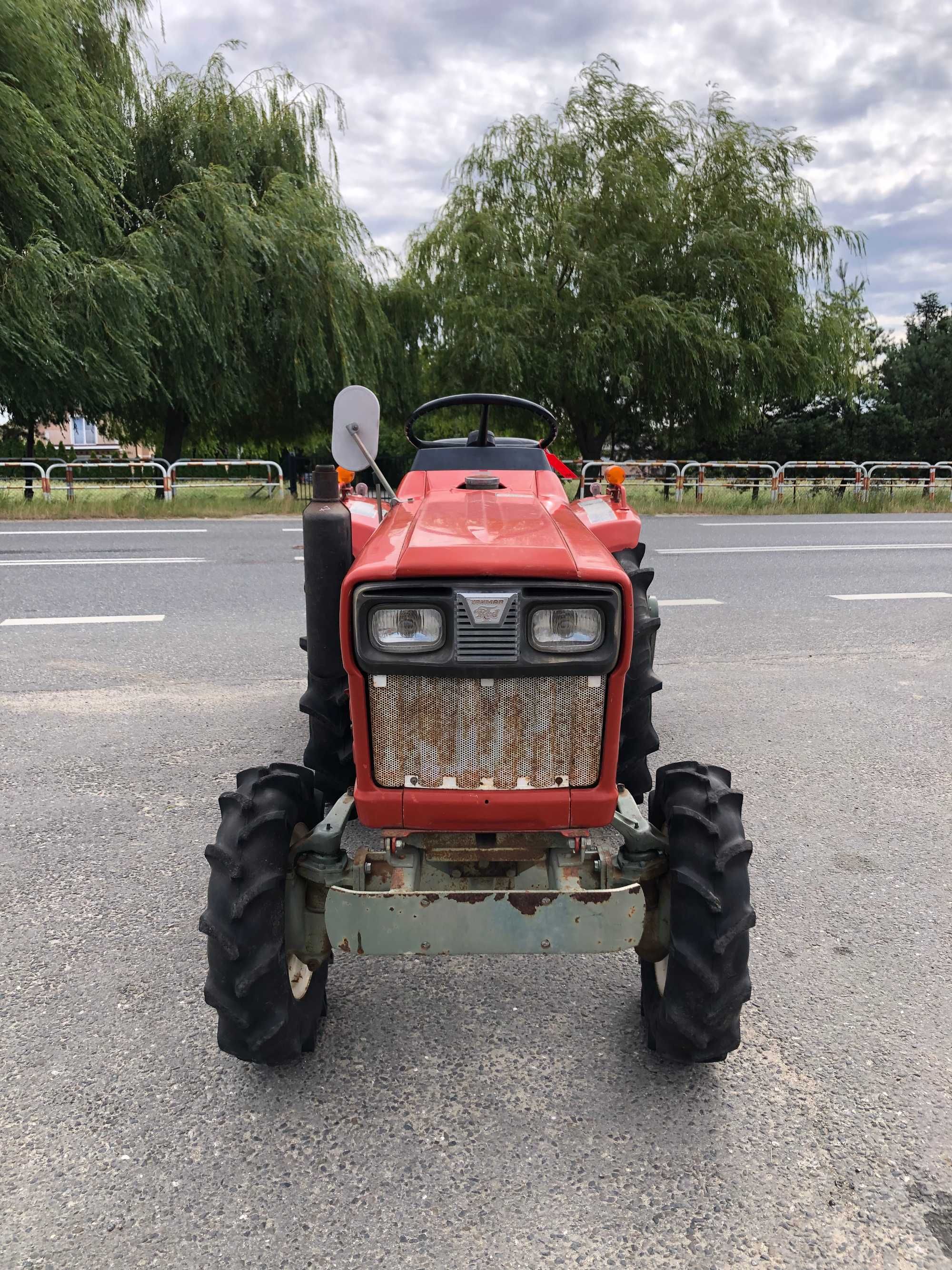 Traktorek Yanmar YM1502 z glebogryzarką 15KM 4x4