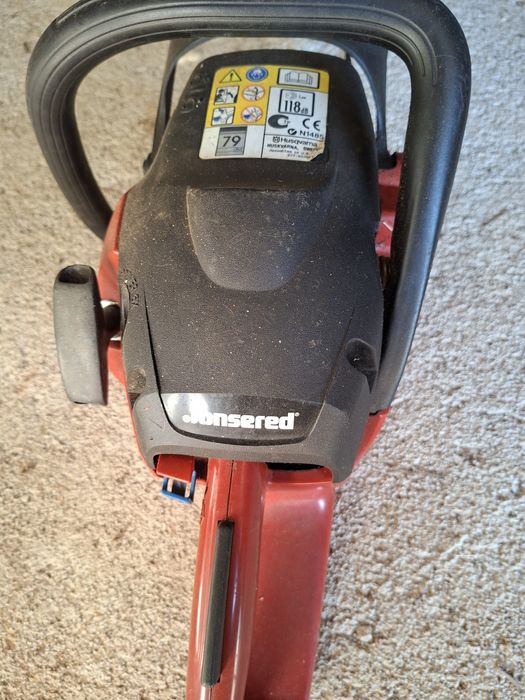 Motosserra jonsered