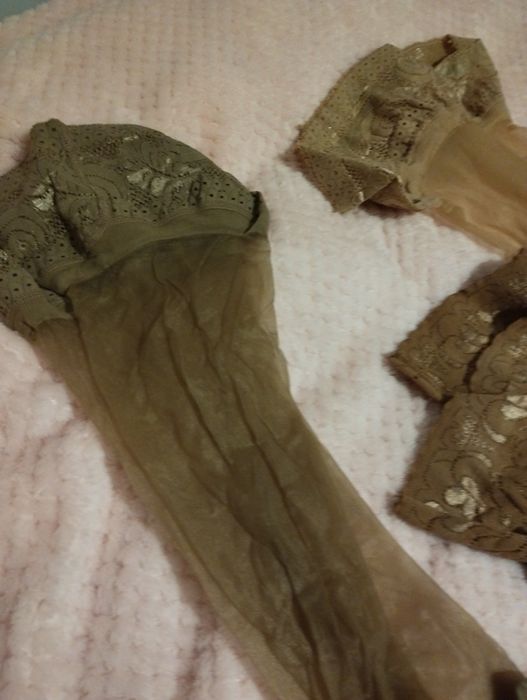 Pończochy samonośne