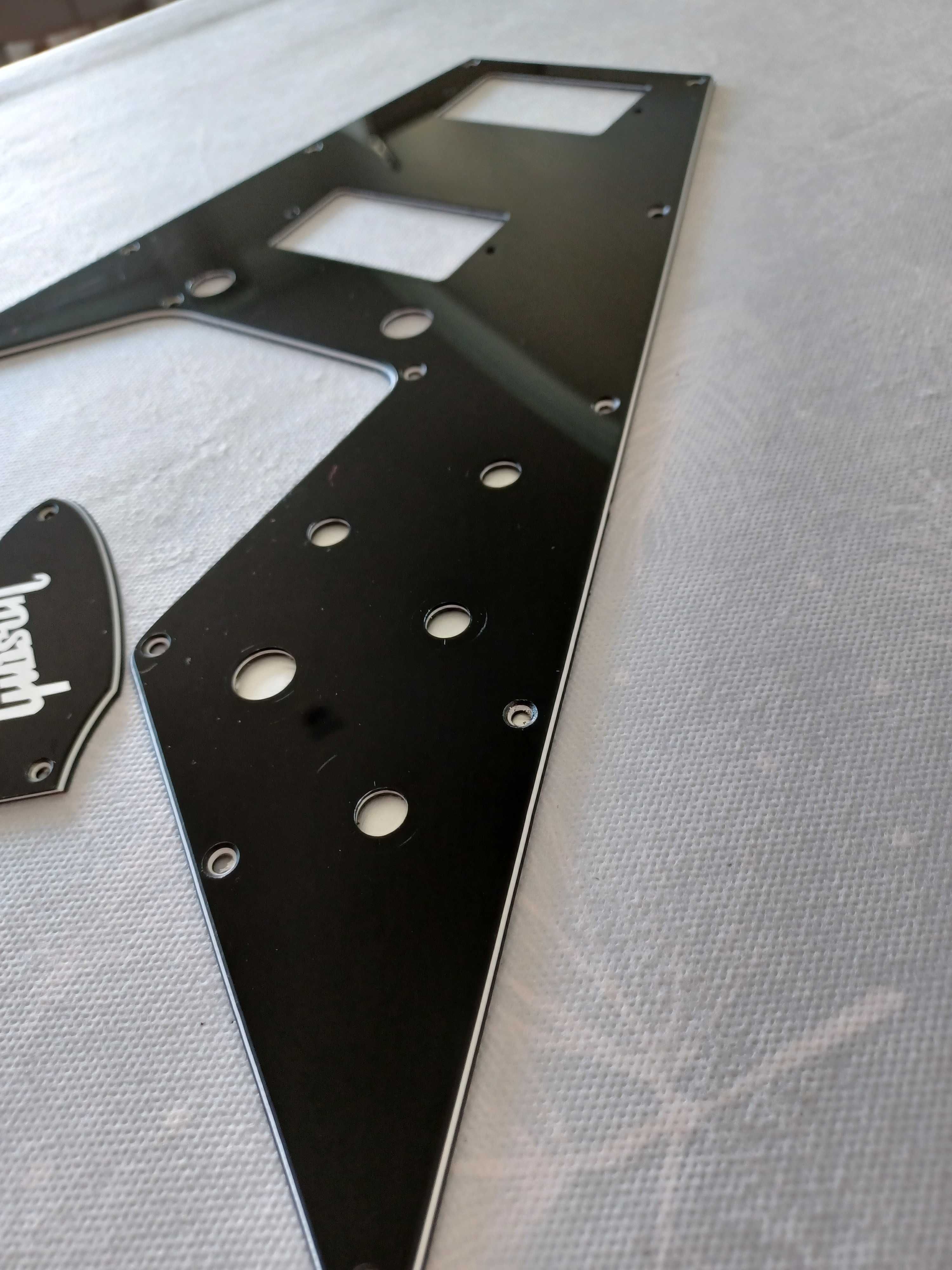 Pickguard Gibson Flying V - Preto 3ply e Truss Rod Cover