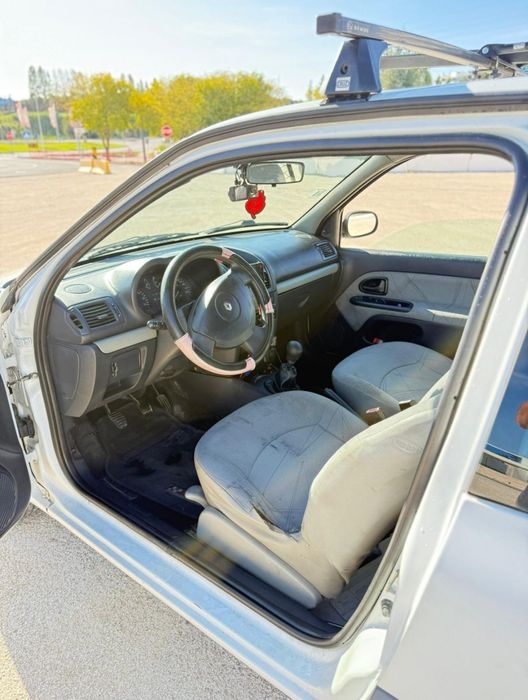 Renault Clio 1.5Dci 65cv