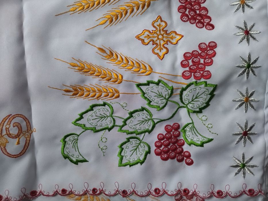 Вишиті рушники для весілля та свят