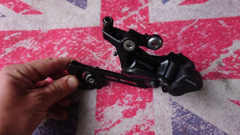 Задній перемикач Shimano GRX RD-RX400  Shadow Plus 10 шв