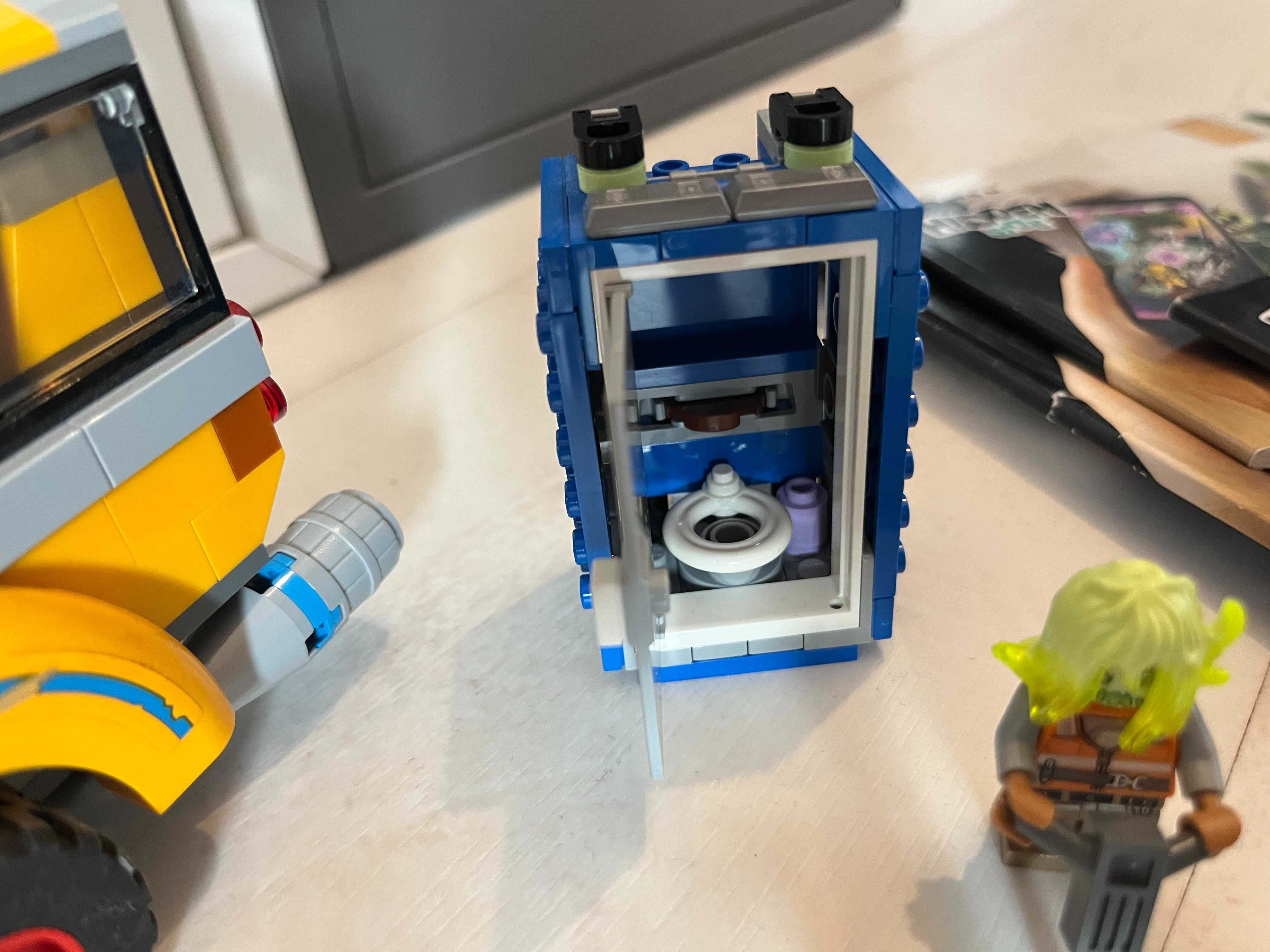 LEGO Hidden Side Autobus Duchozwalczacz 70423 kompletny zestaw