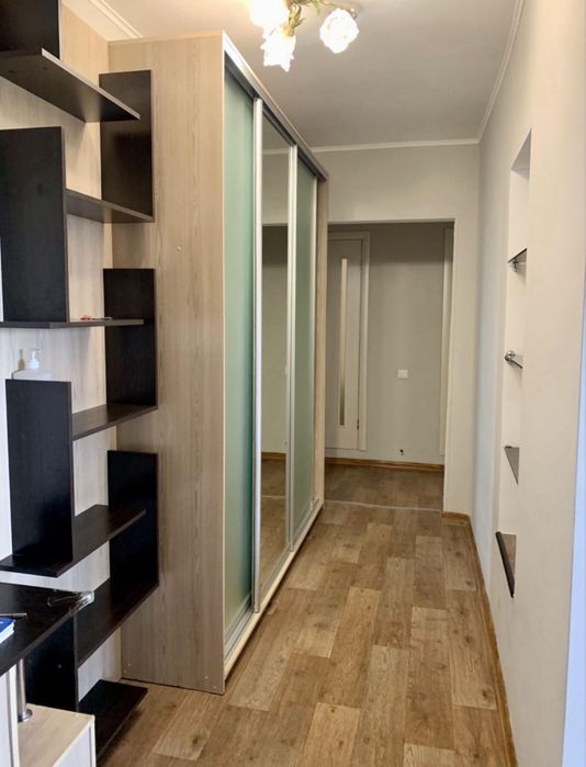 Здається 3 кім квартира р-н Жадова