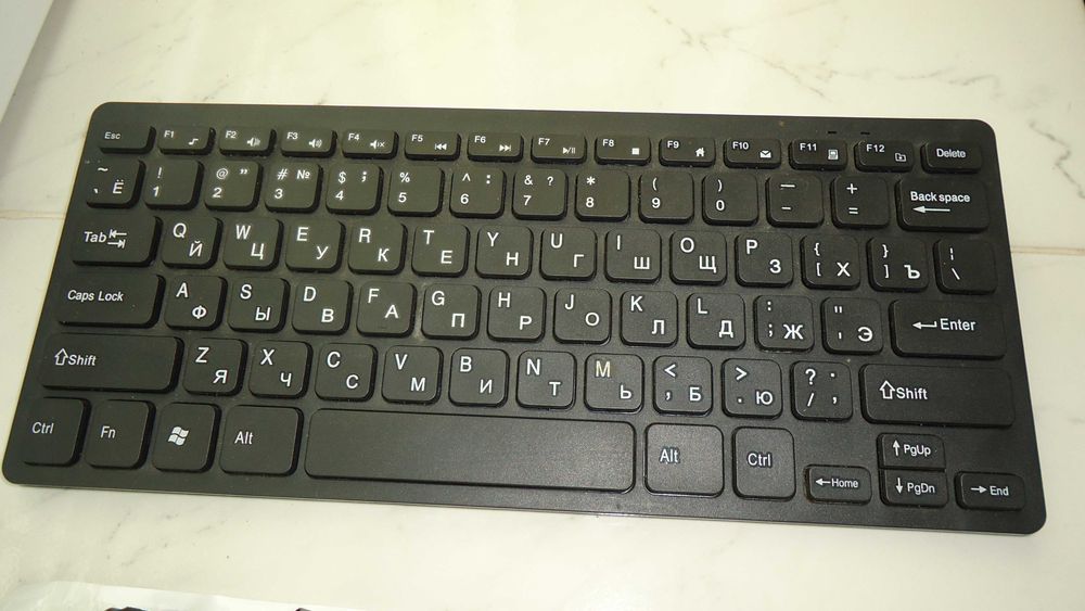 Набор разной электроники