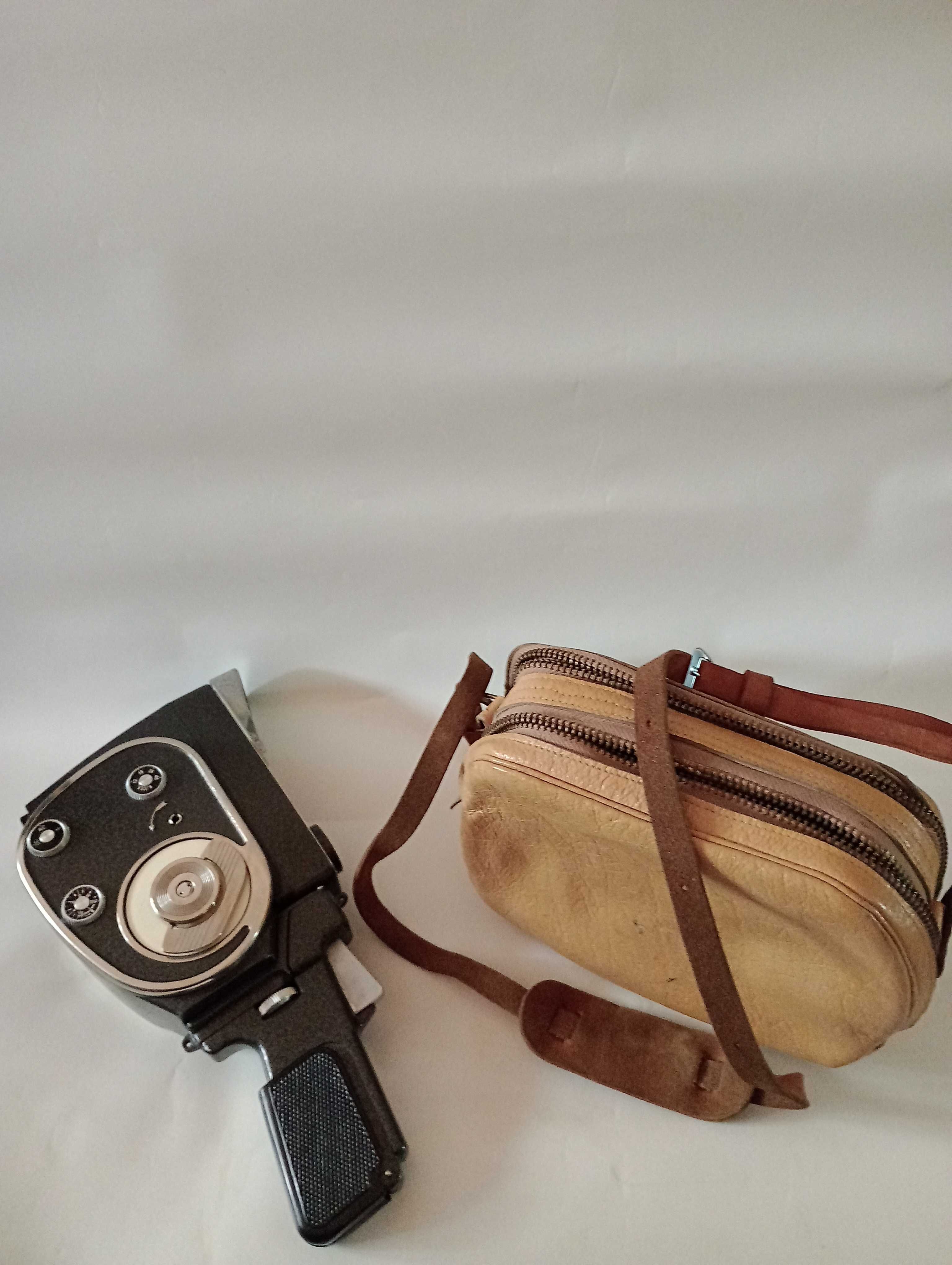 Відеокамера Quarz M СРСР, антикваріат, + 2 сумки