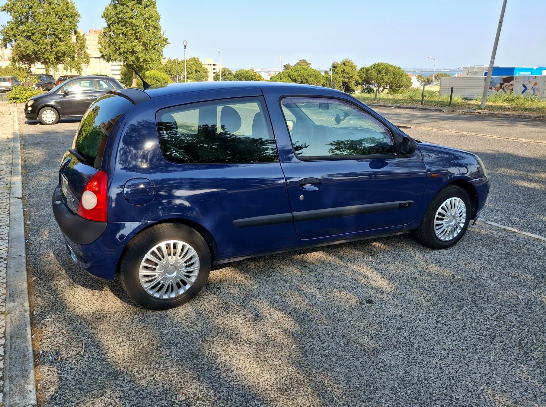 Renault Clio 1.2i 16v com GPL 5Lug