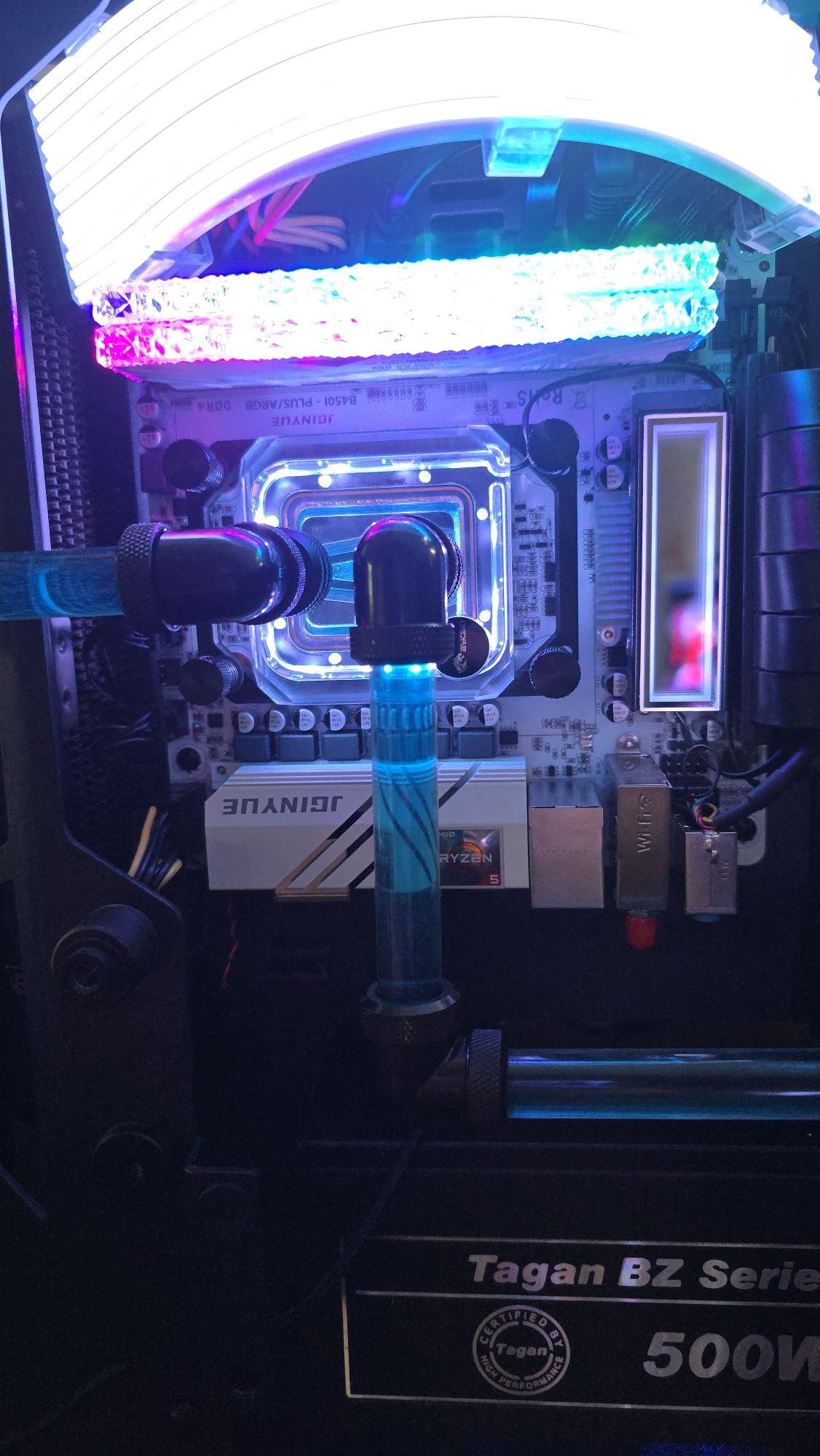 Komputer stacjonarny Cyberpunk