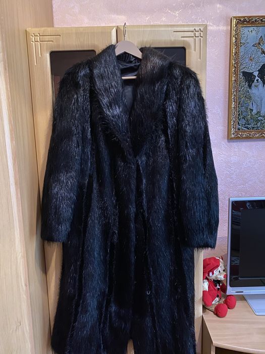 Шуба із нутрії.