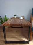 Stolik kawowy w stylu loft
