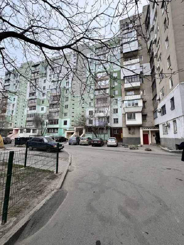 2 Ком. квартира на Малиновского / Рекордная  Черемушки
