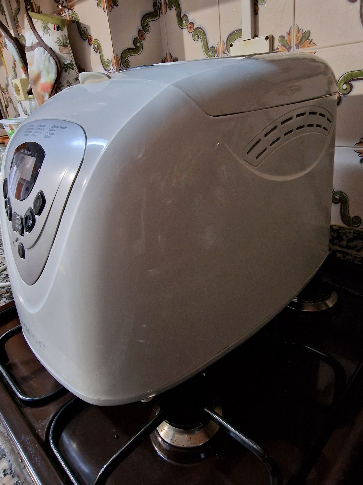 Máquina de pão branca
