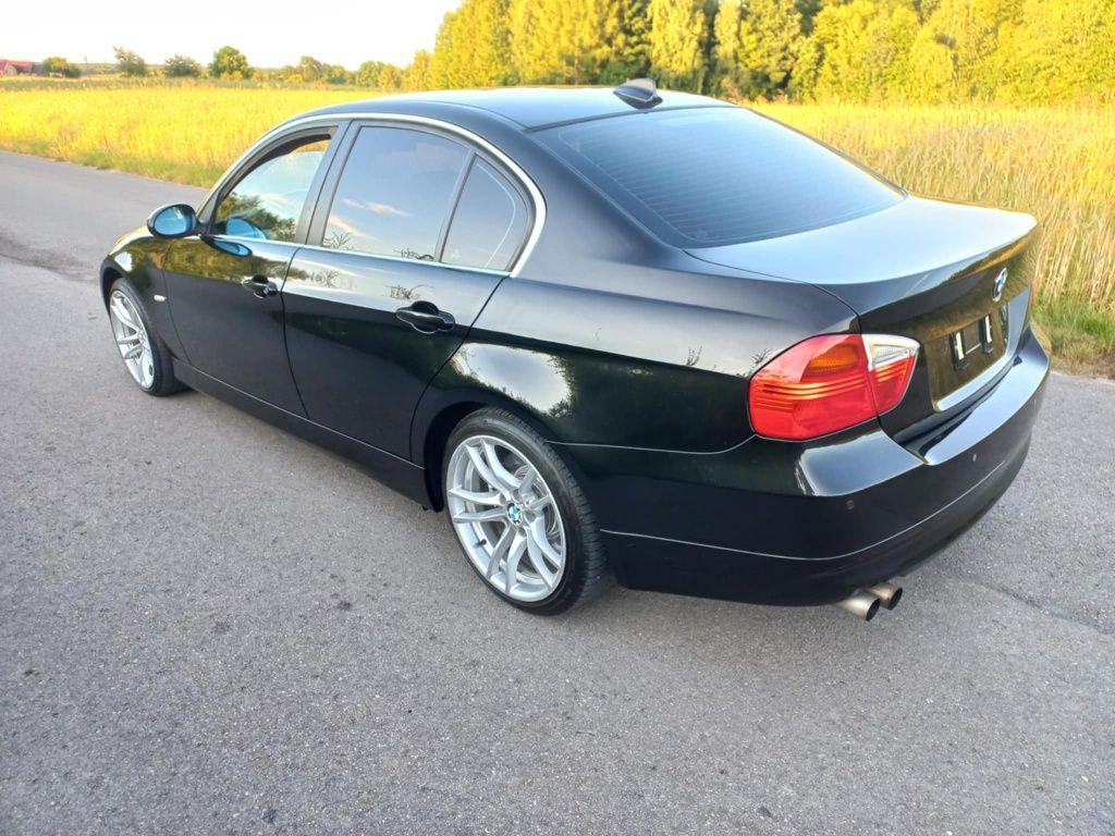 Sprzedam BMW E90