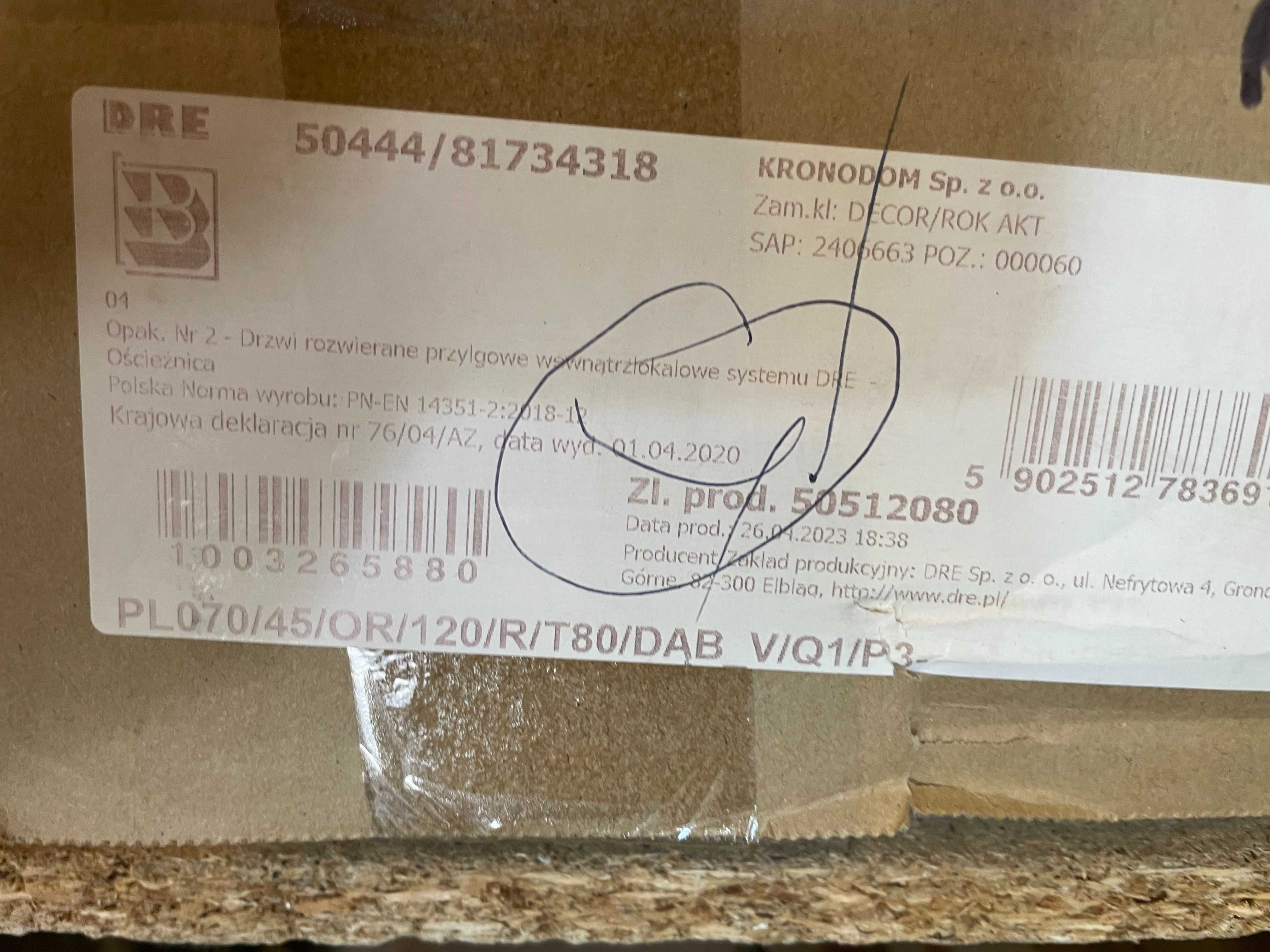 Komplet Drzwi z Ościeżnicą D.R.E REVA 1 70P