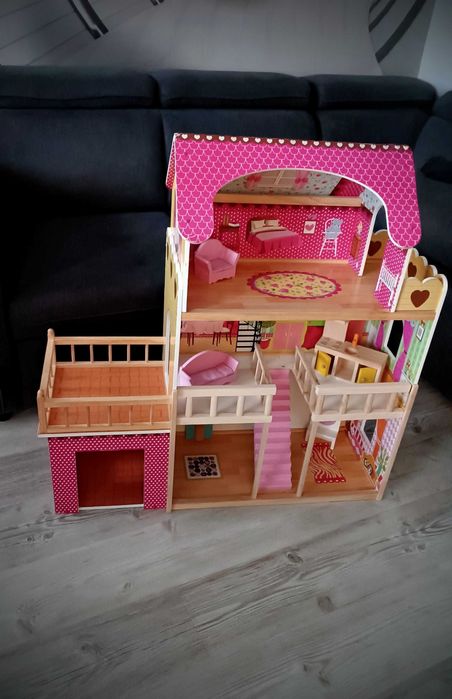 Duży drewniany domek dla lalek taras balkon garaż + mebelki