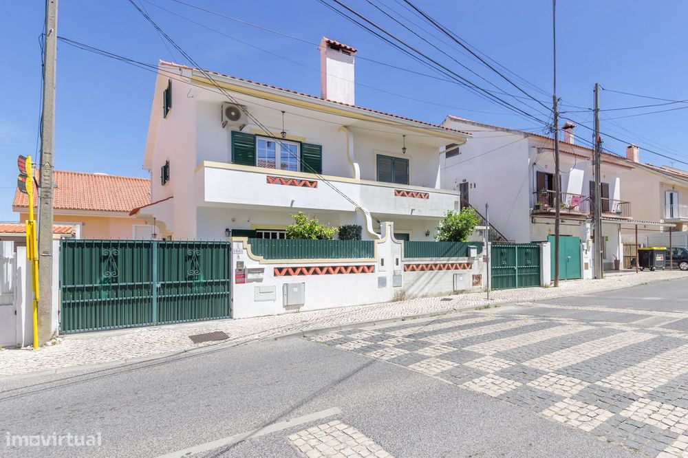 Moradia Geminada T3 na Quinta do Conde
