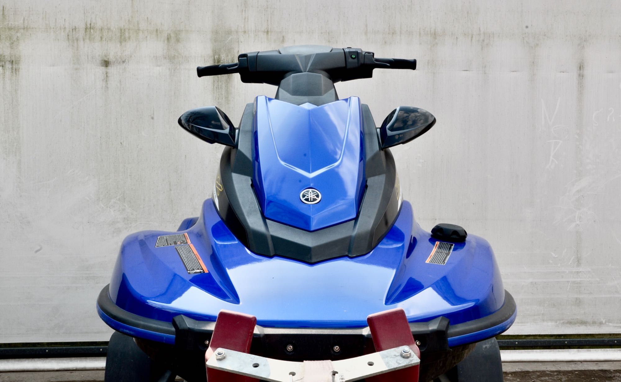 Skuter wodny Yamaha EX deluxe wraz z przyczepką, pokrowcem i dodatkami
