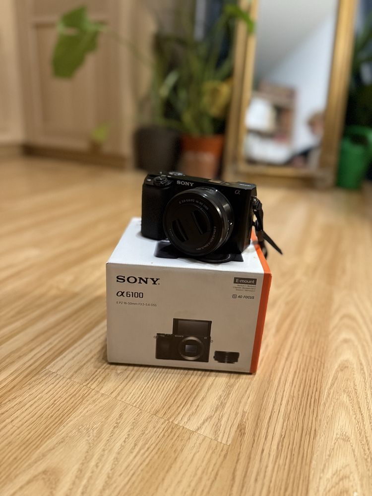 Aparat sony a6100
