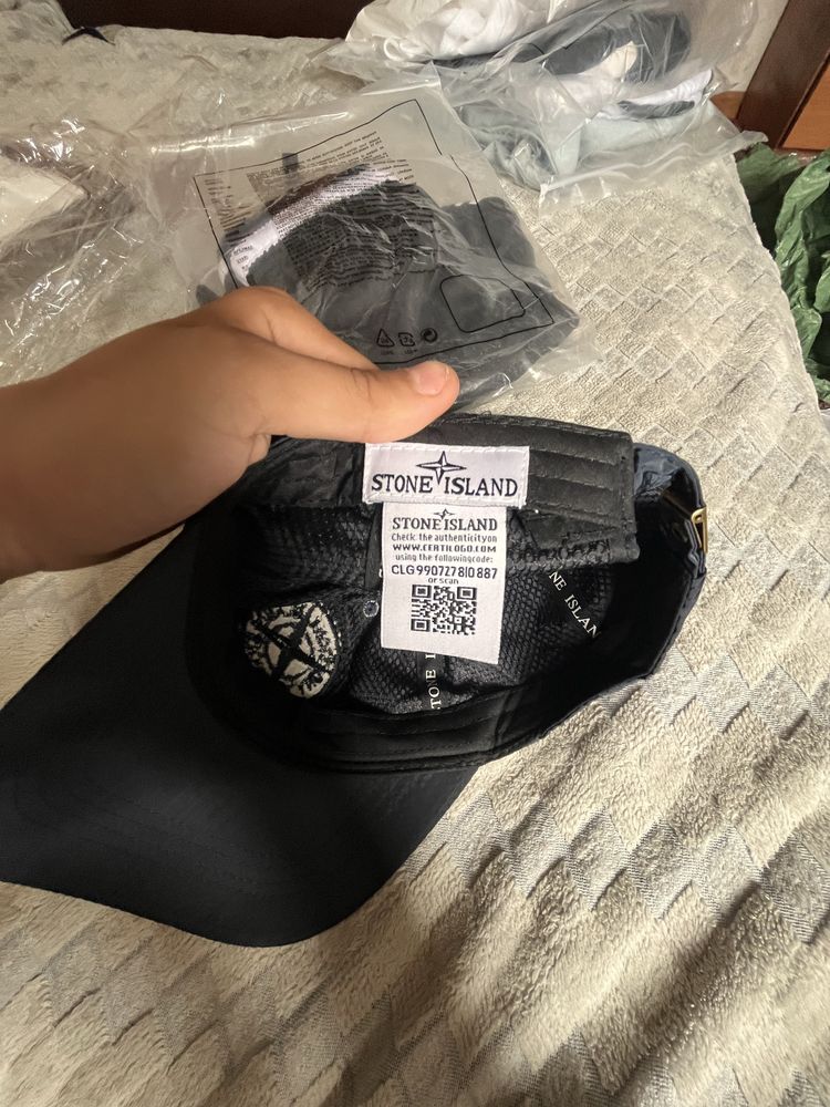 Продам кепку Stone island