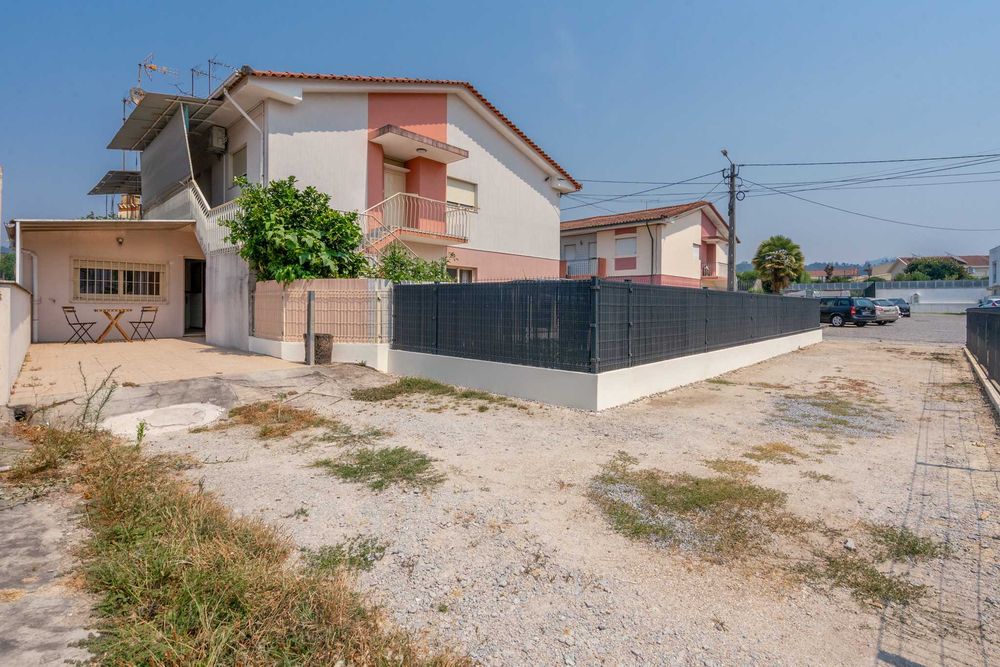 4 quartos em Moradia T4, Guimarães-Fermentões