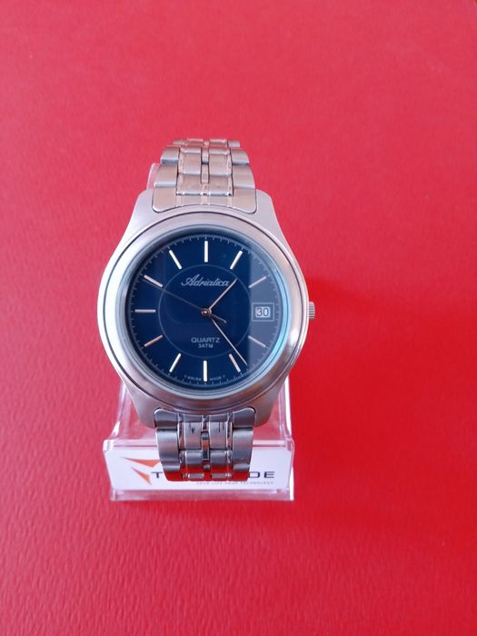 Zegarek Adriatica na bransolecie