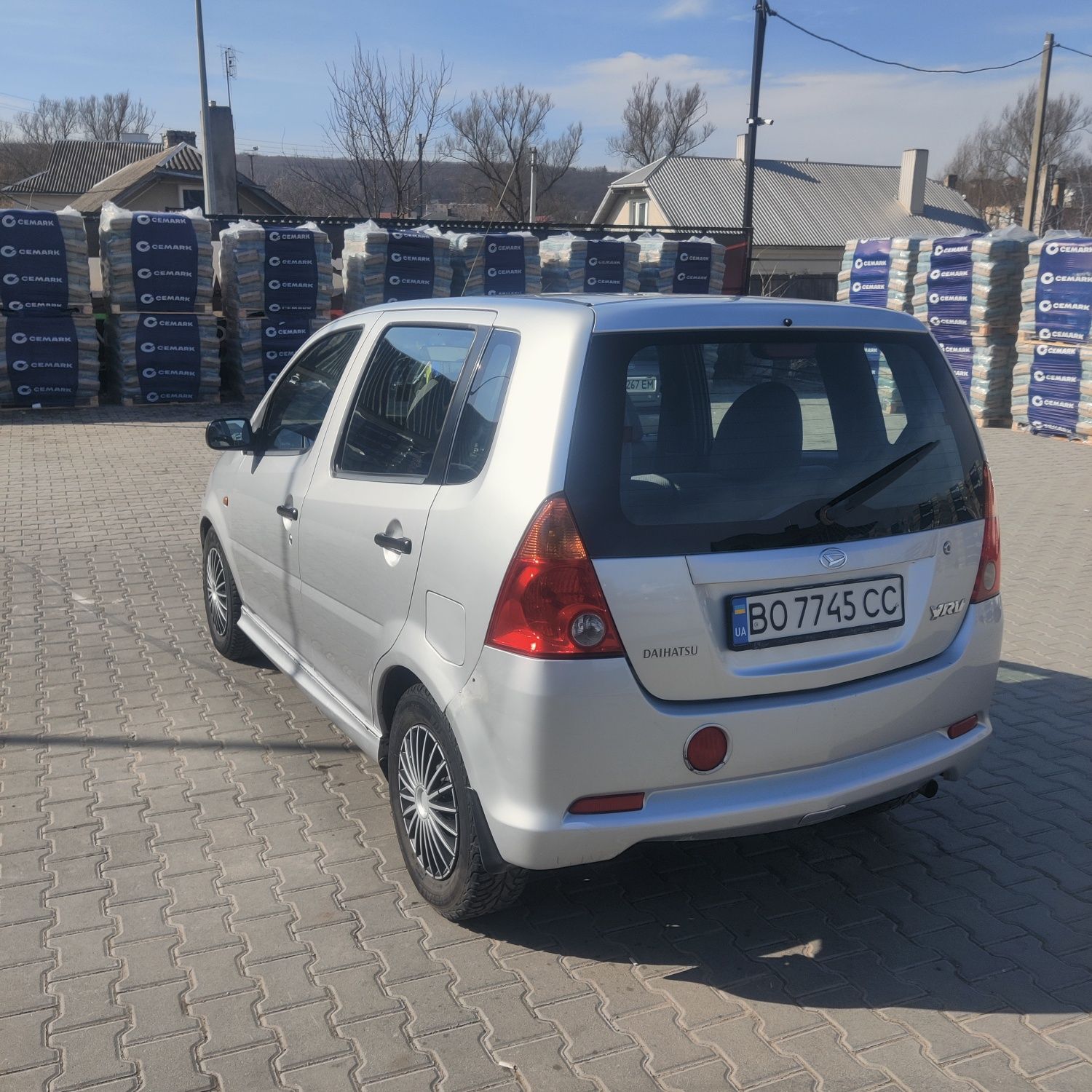 Продам легковий автомобіль