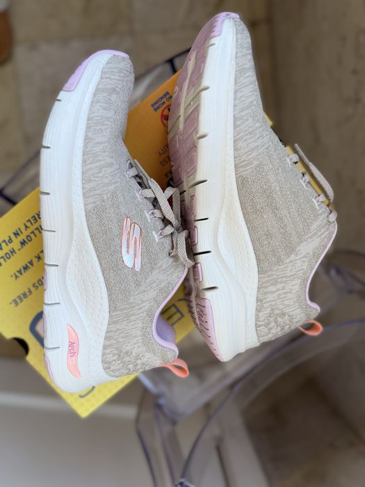 Tenis Skechers 39 novos