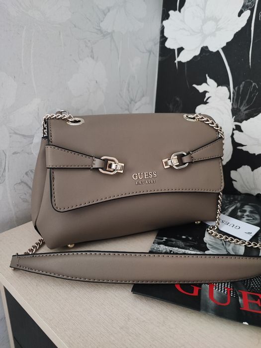 Сумка кроссбоді гесс Guess оригінал