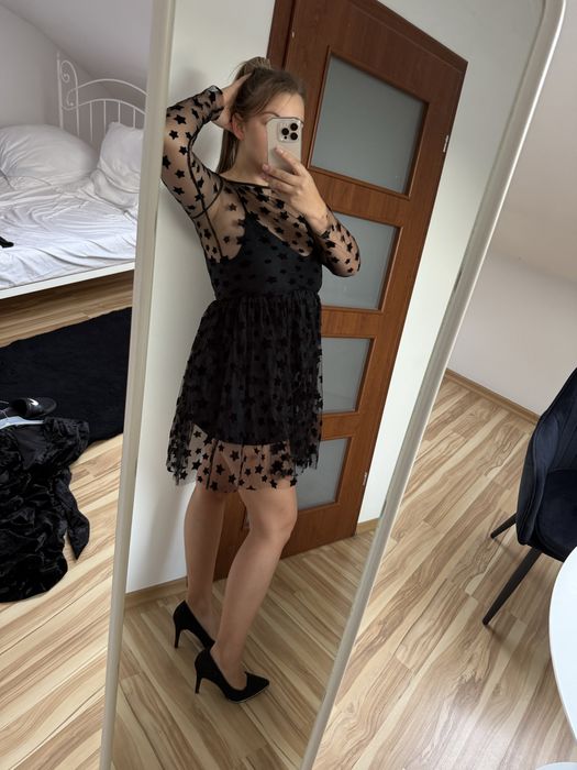 Sukienka damska czarna w gwiazdki tiulowa S/M