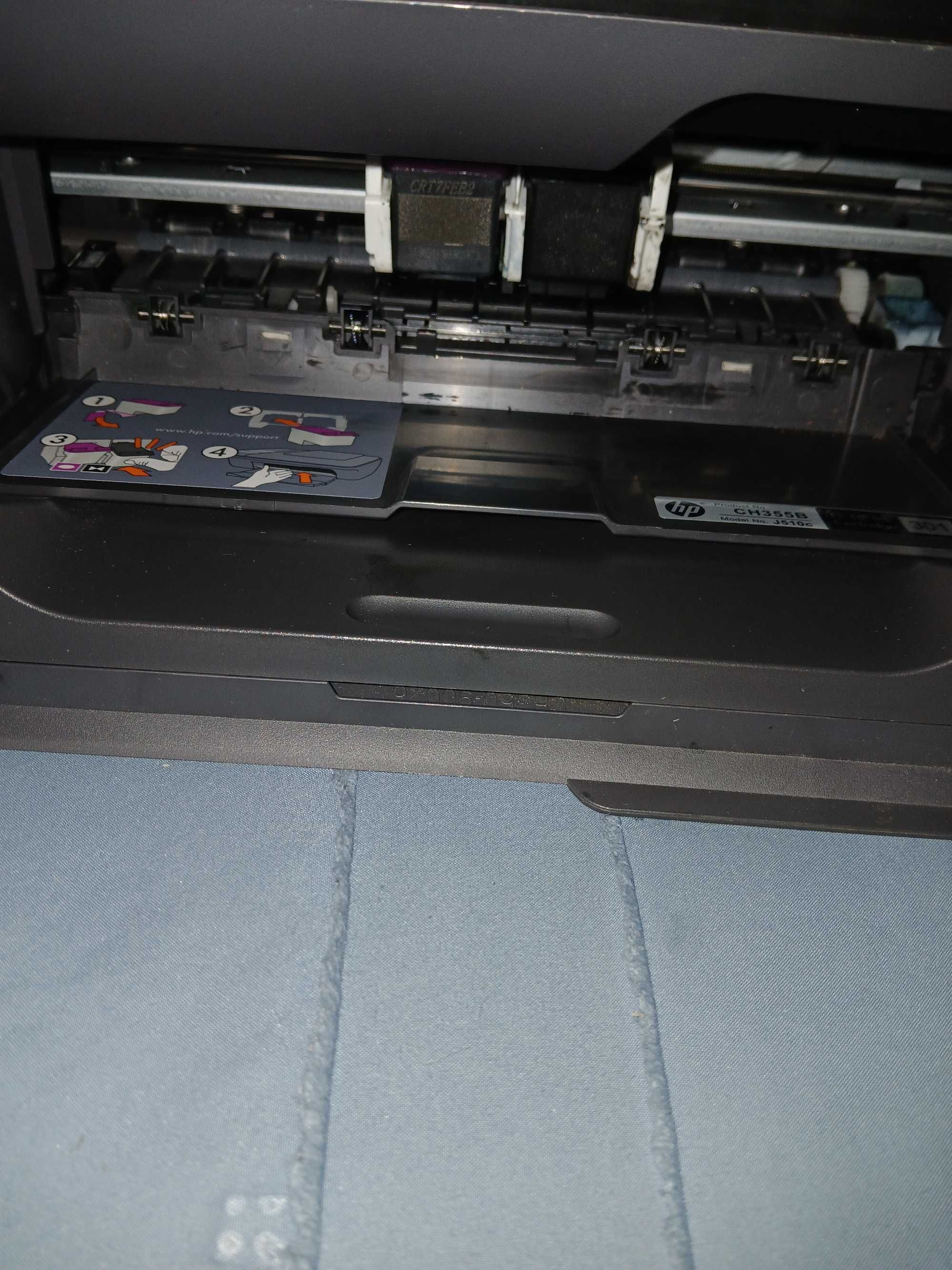 Vendo Impressora HP Deskejet 2050 em bom 35 euros Negóciaveis